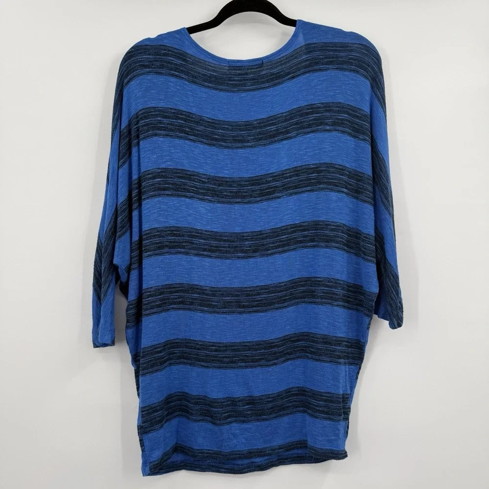 Laila Jayde Tunic Top Womens Medium Blue Black Striped Knit Dolman Boxy